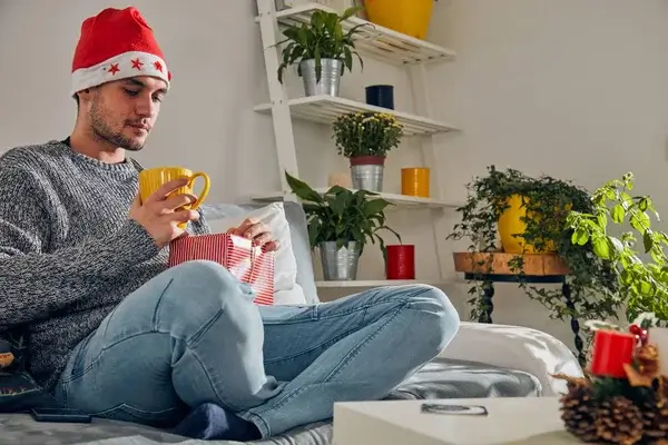 Mit tegyél, ha egyedül töltöd a szilvesztert? Tippek és ötletek