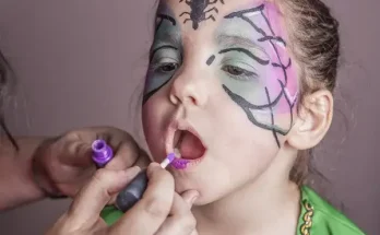 Különleges Halloween sminkötletek gyerekeknek és tiniknek