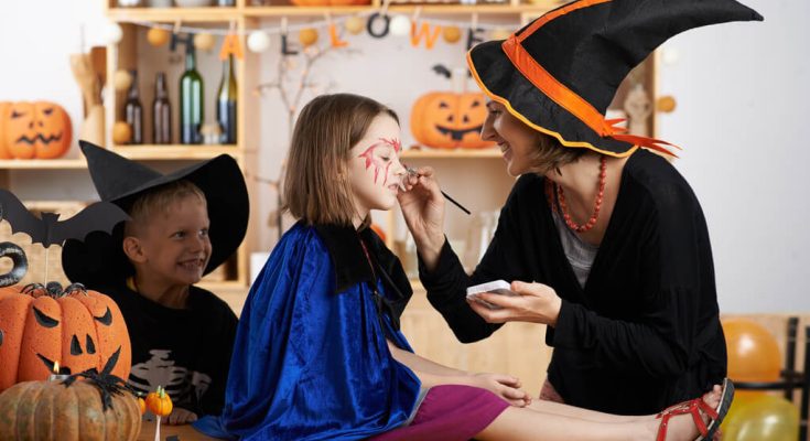 7 félelmetes arcfestési minta gyerekeknek Halloweenre