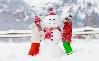 Mikulás és a hóemberépítés legjobb technikái gyerekeknek